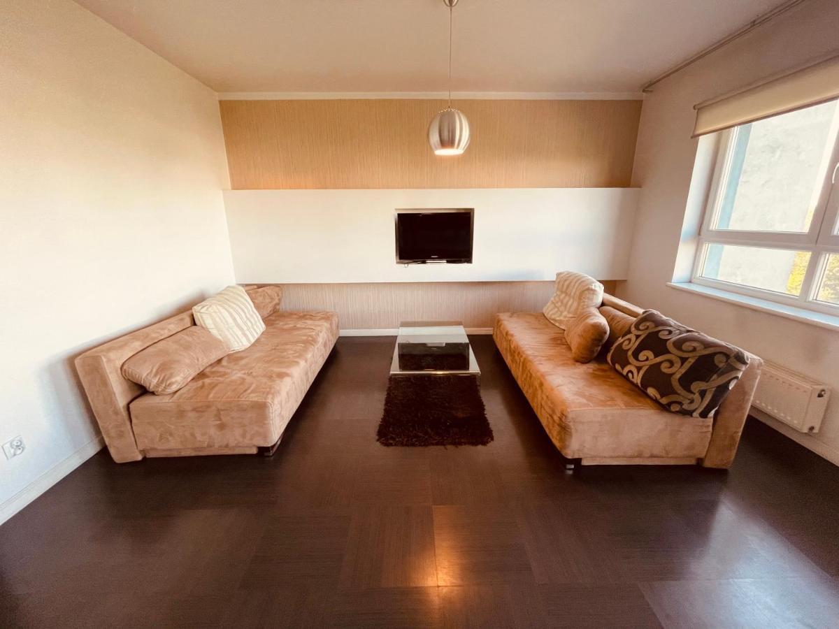 Apartamenty Ktw Debowe Tarasy 카토비체 외부 사진