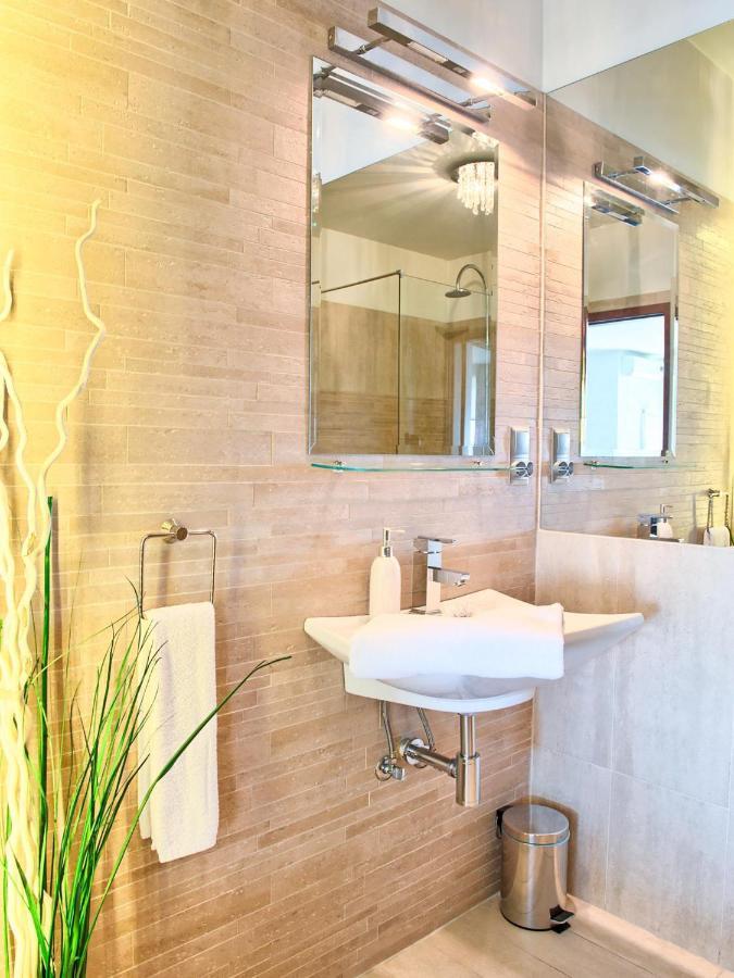Apartamenty Ktw Debowe Tarasy 카토비체 외부 사진